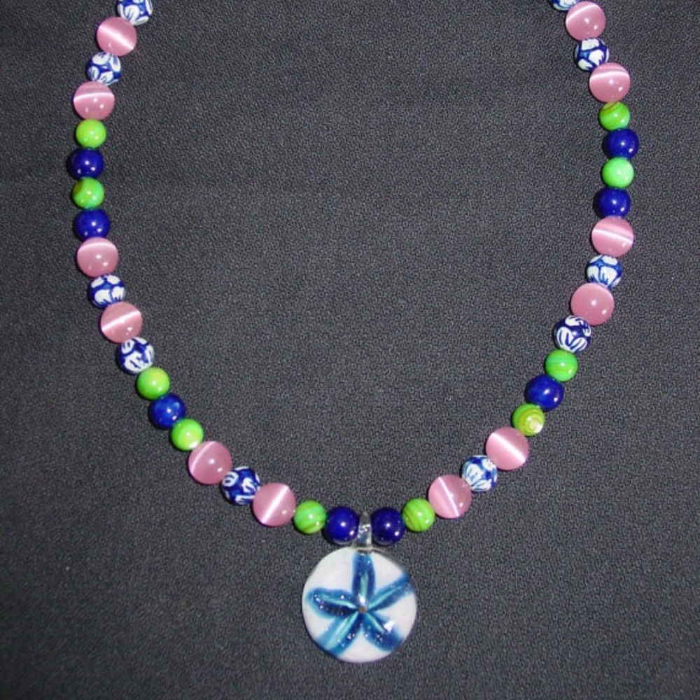 Handmade Beaded Blue Flower Necklace